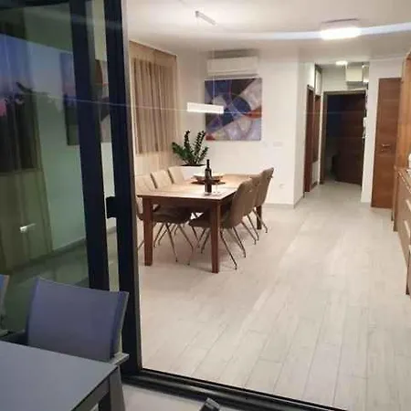 In Sv. Filip I Jakov 53580 Apartman Sveti Filip i Jakov