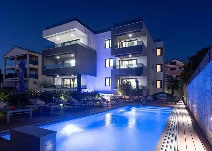 In Sv. Filip I Jakov 53580 Апартаменты